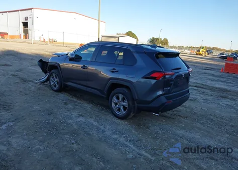 2024 Toyota Rav4 Xle from USA, damaged, VIN 2T3W1RFV1RC301837